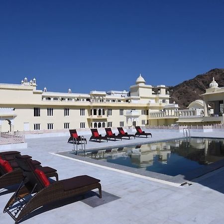 Отель The Castle Mewar Rama Экстерьер фото