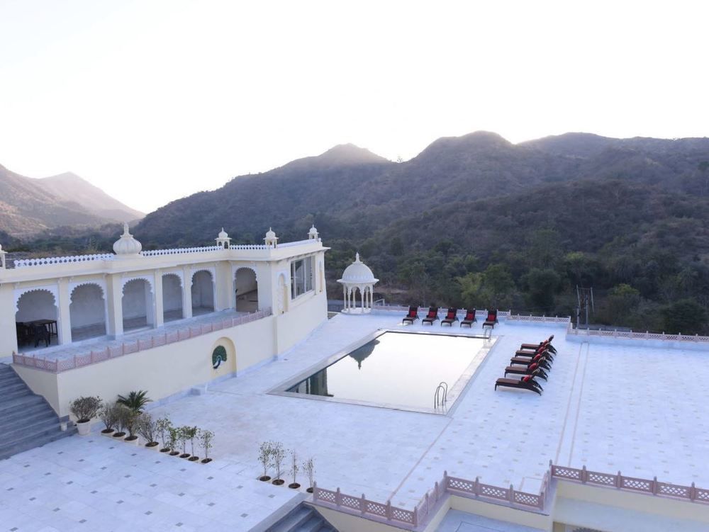 Отель The Castle Mewar Rama Экстерьер фото
